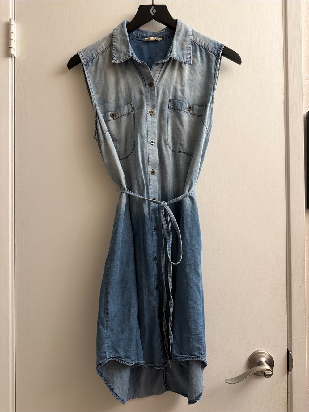 Mystree Two-Tone Sleeveless Denim High-Low Shirt Dress in Light and Medium Blue